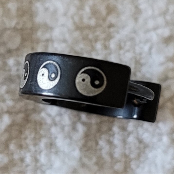 Stainless Steel Yin Yang Black Hinged Hoop. - Picture 2 of 6